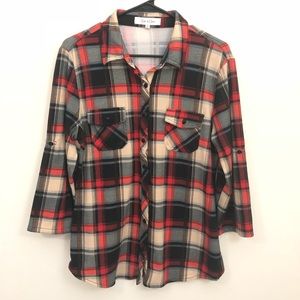 Eden & Olivia | Plaid Button Down Top